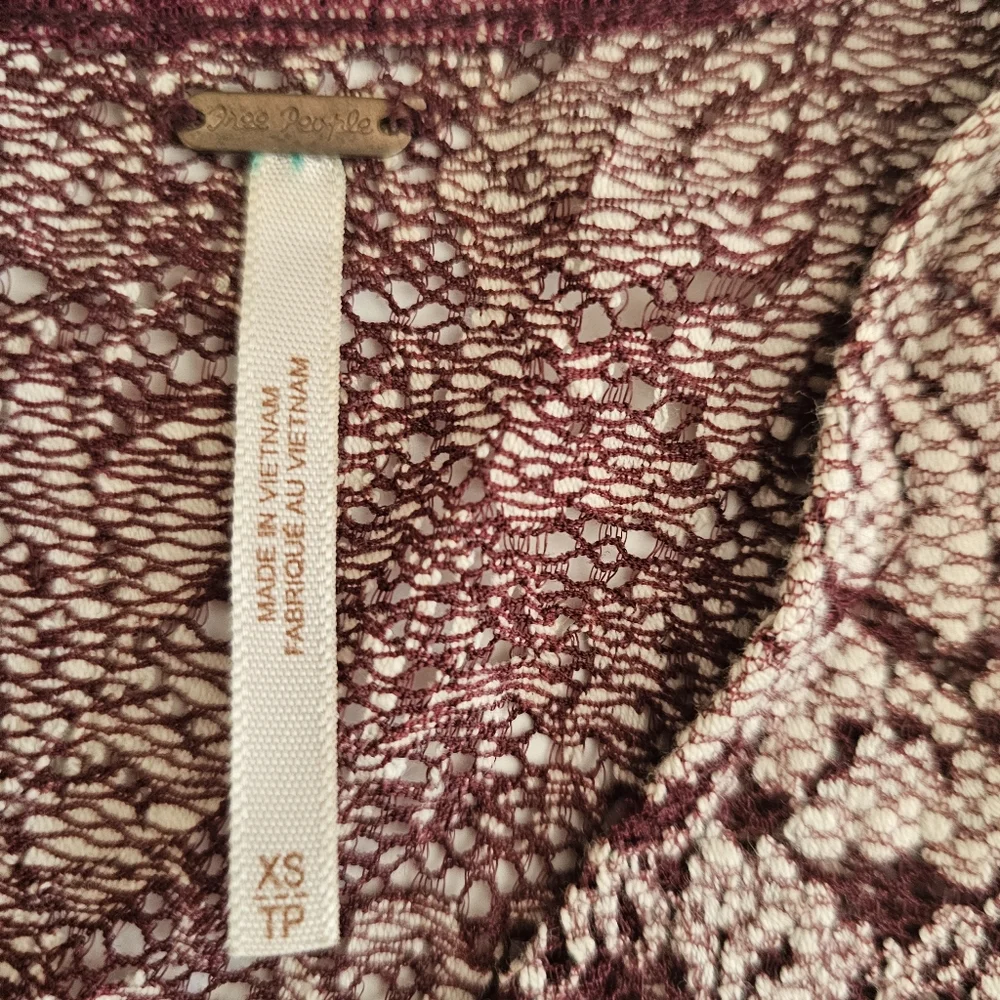 Free People Victorian Fairy Burgundy Embroidered Lace Peplum Boho‎ Blouse XS